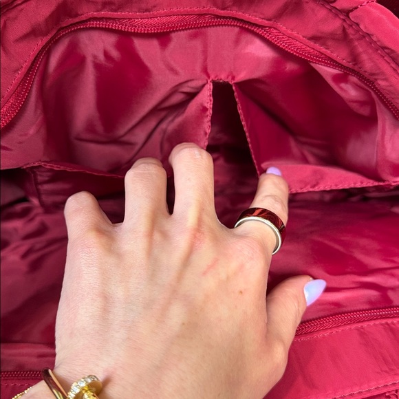 VICTORIAS SECRET - (NWT) QUILTED TOTE BAG - Picture 7 of 8